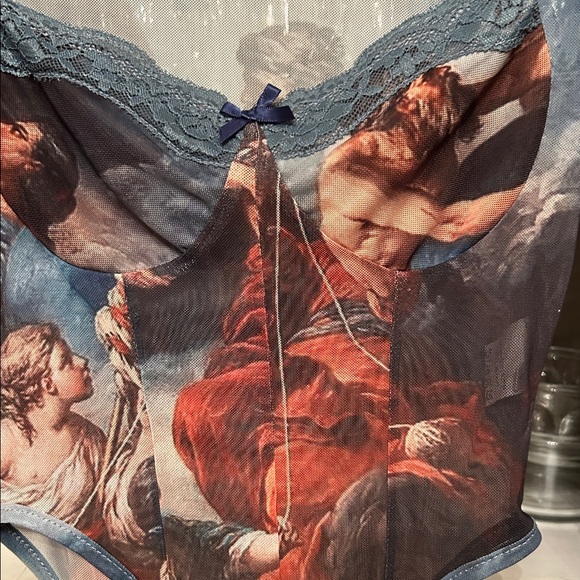 #138 Renaissance Bodysuit Size Small - Picture 4 of 5